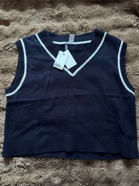 H&M Navy V-Neck Sleeveless Sweater Vest with White Trim